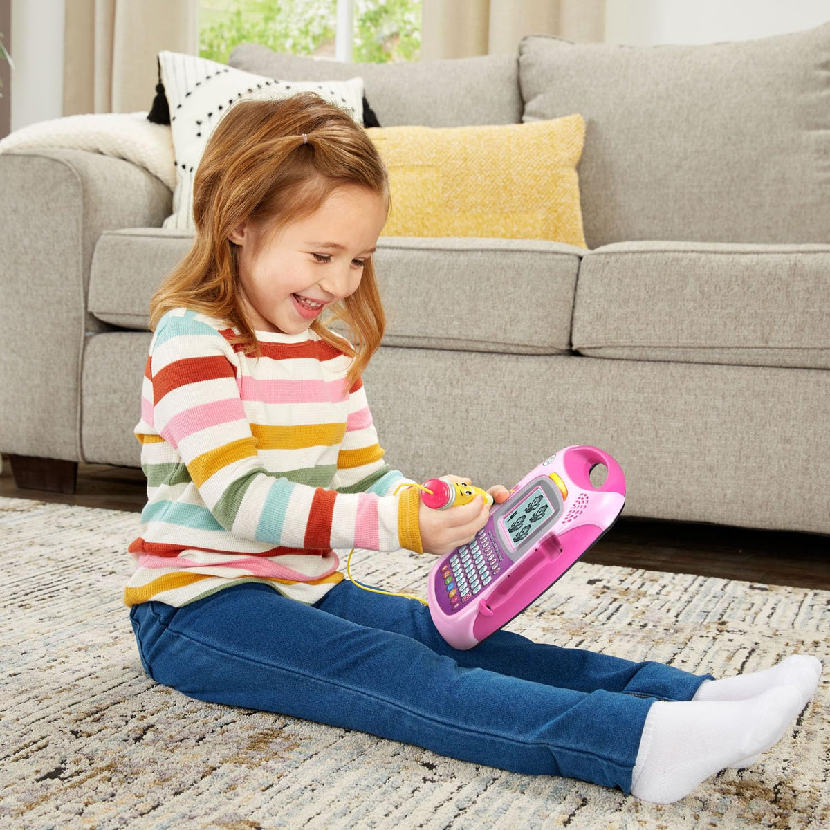 LeapFrog Mr Pencil allows personalization by writing a child’s full name