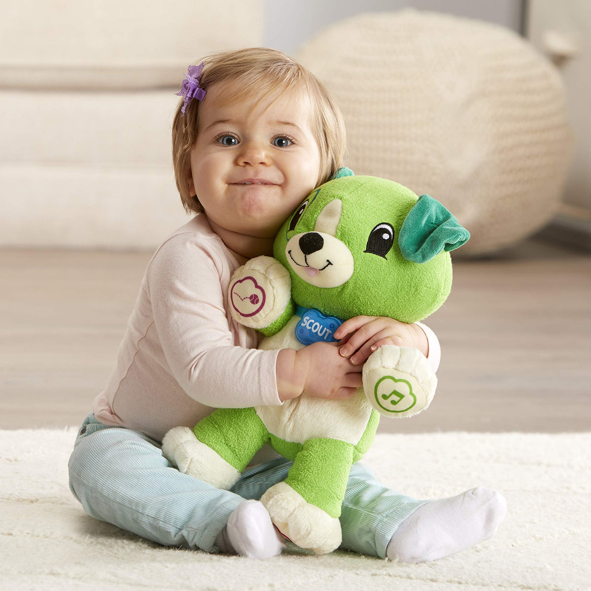 LeapFrog My Pal Scout volume control supports comfortable, quiet play sessions.