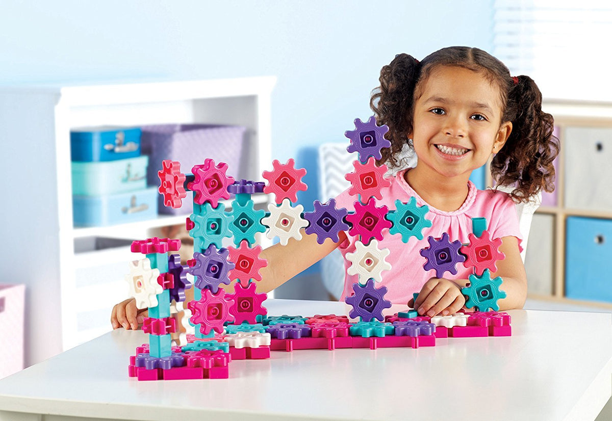 Learning Resources Gears! Gears! Gears! Deluxe Pink colors showcase visual appeal for engaging play.