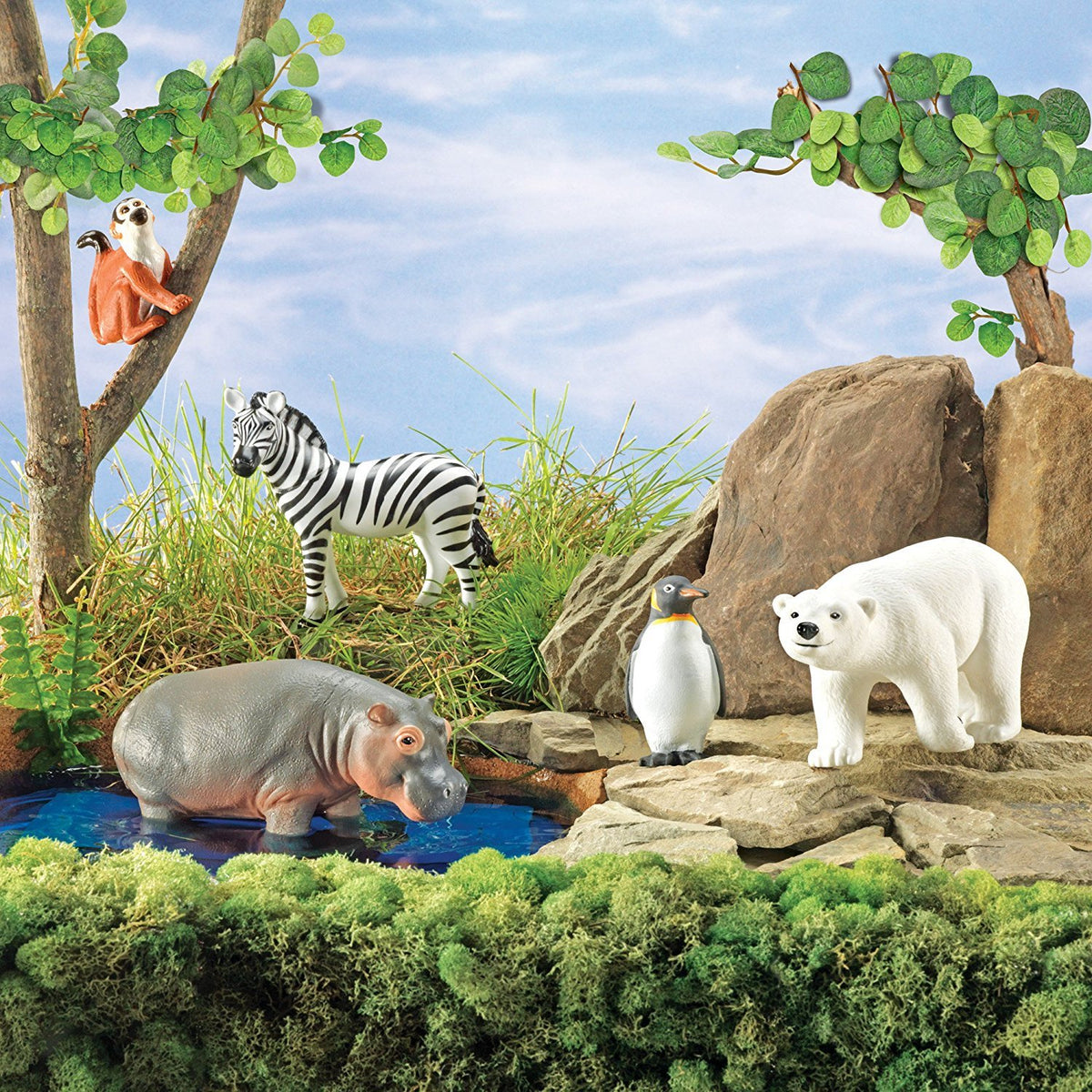Learning Resources Jumbo Zoo Penguin figure ideal for storytelling and classroom displays.