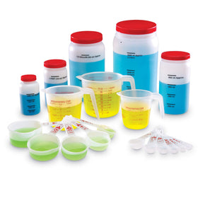 Learning Resources liquid measuring cup 8oz (250ml) for precise classroom measurement.
