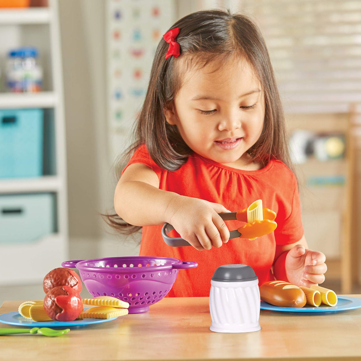 Learning Resources New Sprouts Pasta Time ravioli pieces promote creative kitchen role-play