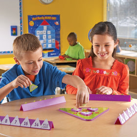 Learning Resources Tri-Facta triangle visual cue boosts number relationships.