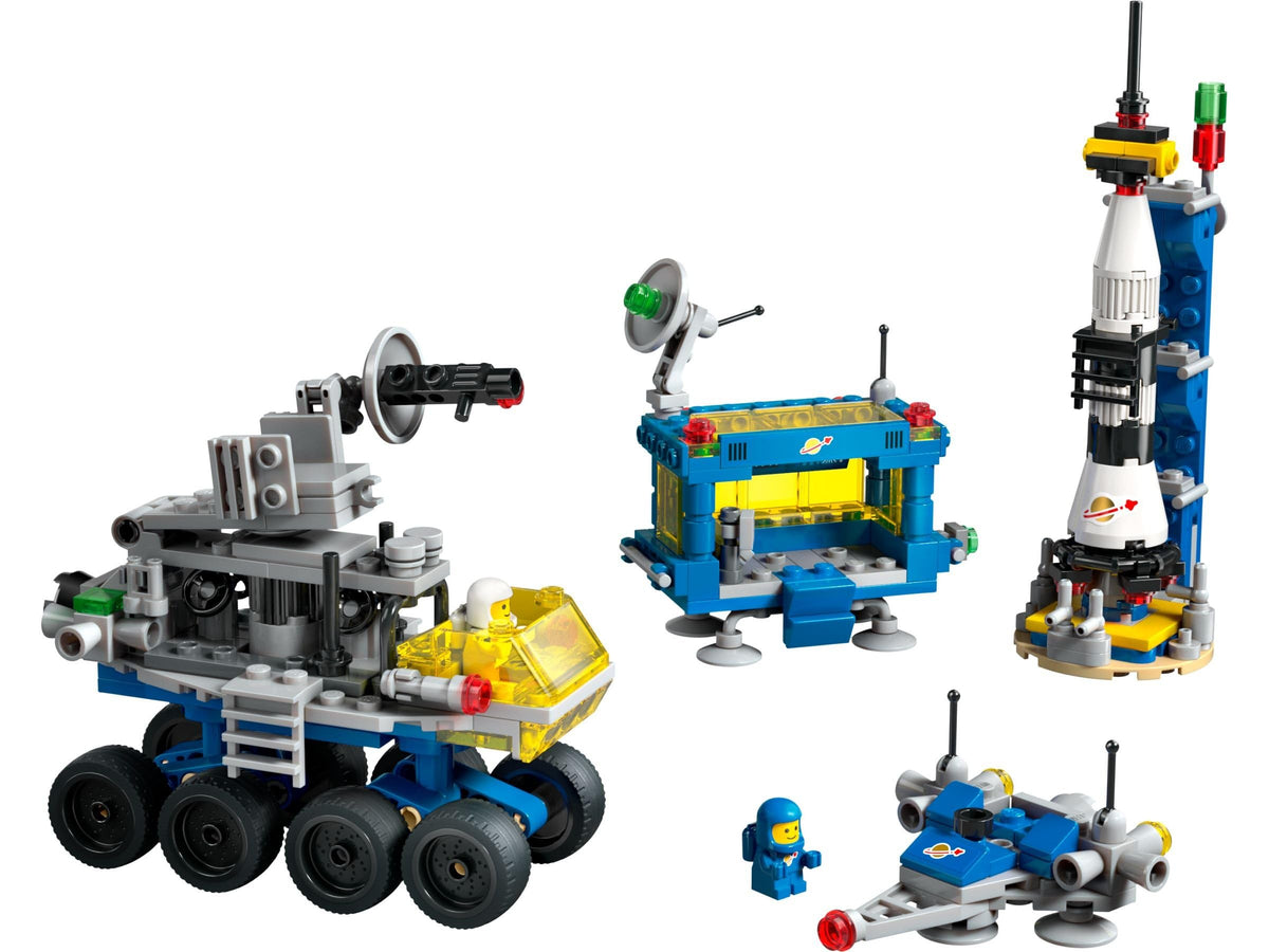 LEGO 40712 rocket transport micro model boosts storytelling and transport scenarios.