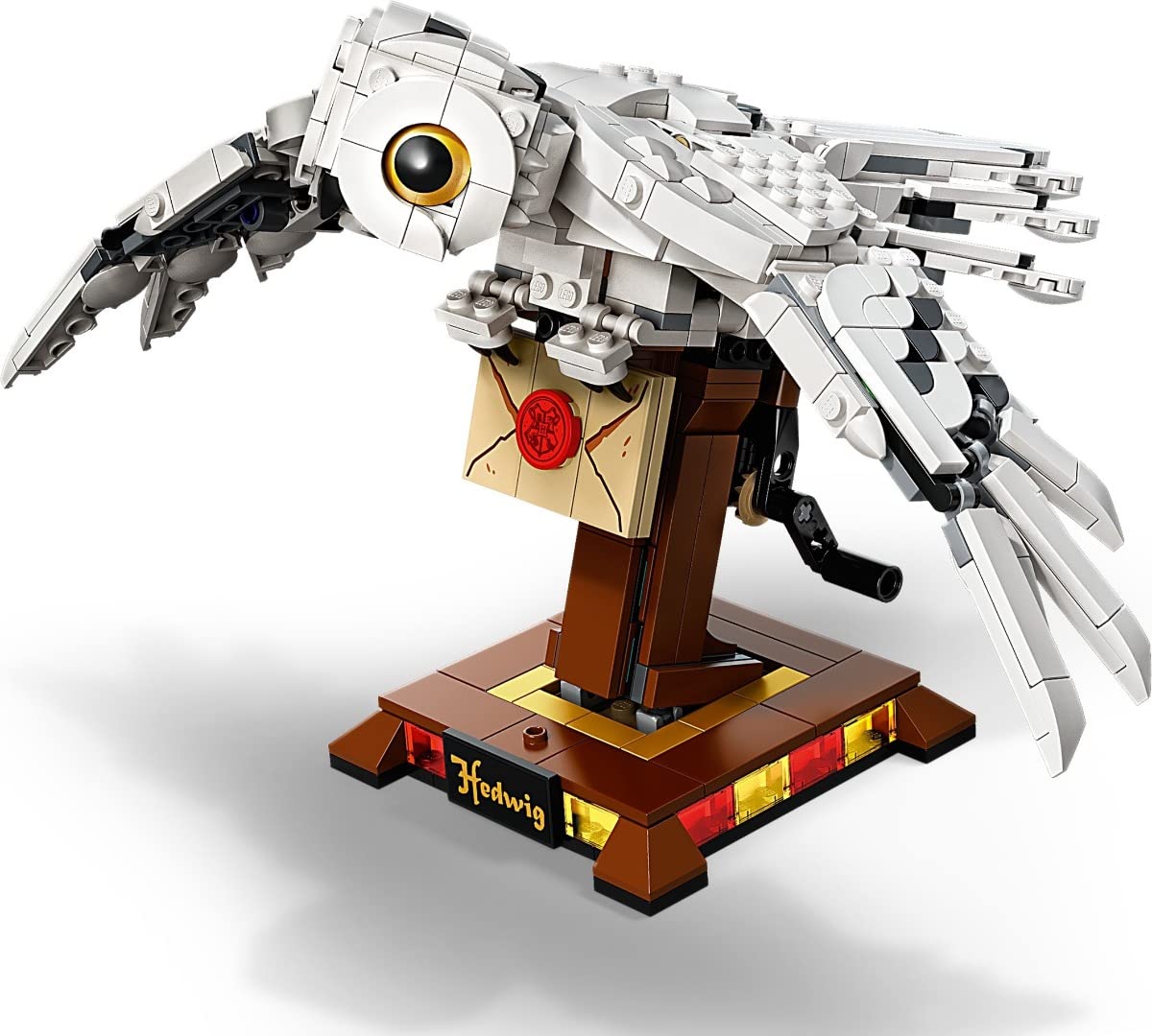 LEGO Hedwig minifigure included for interactive storytelling