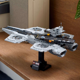 LEGO 76295 Avengers Helicarrier cockpit detail showcases play-ready interiors