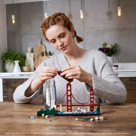 LEGO Architecture 21043 Golden Gate Bridge highlights iconic San Francisco engineering