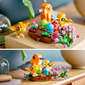 LEGO Bird’s Nest branch and flowers with adjustable layout.