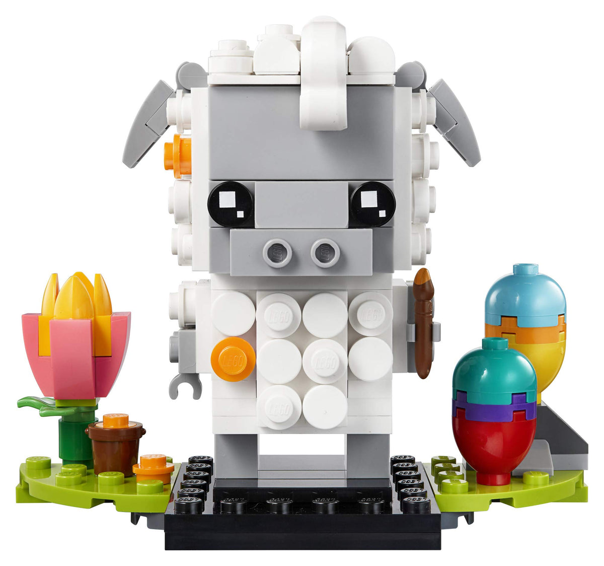 LEGO BrickHeadz Easter Sheep painting eggs with brush, a charming crafting companion.