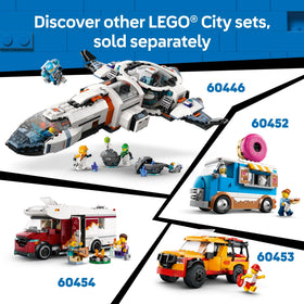 LEGO City Donut Truck compact design showing dimensions for small playspaces.