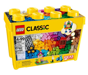 LEGO Classic 10698 baseplates provide sturdy foundations for castle builds