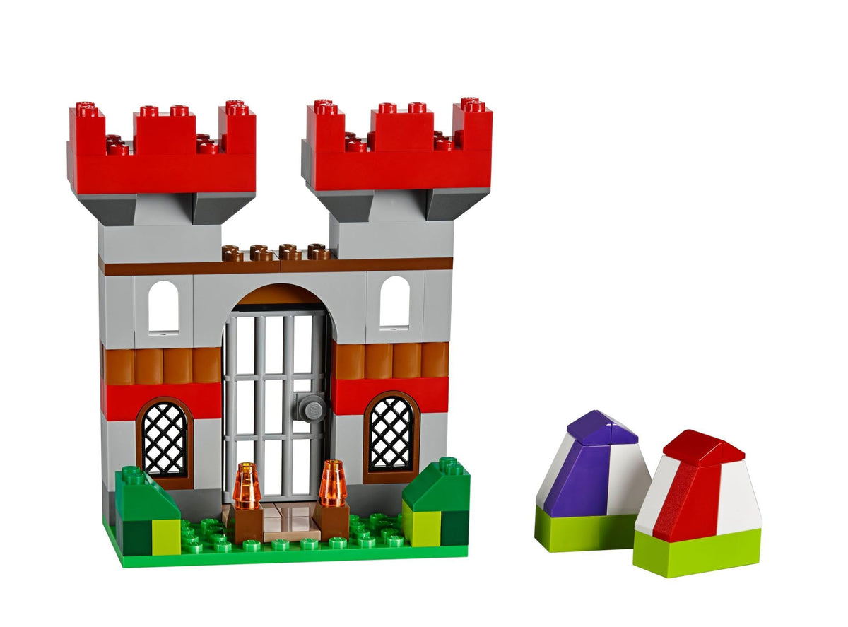 LEGO Classic 10698 packaging doubles as a storage solution