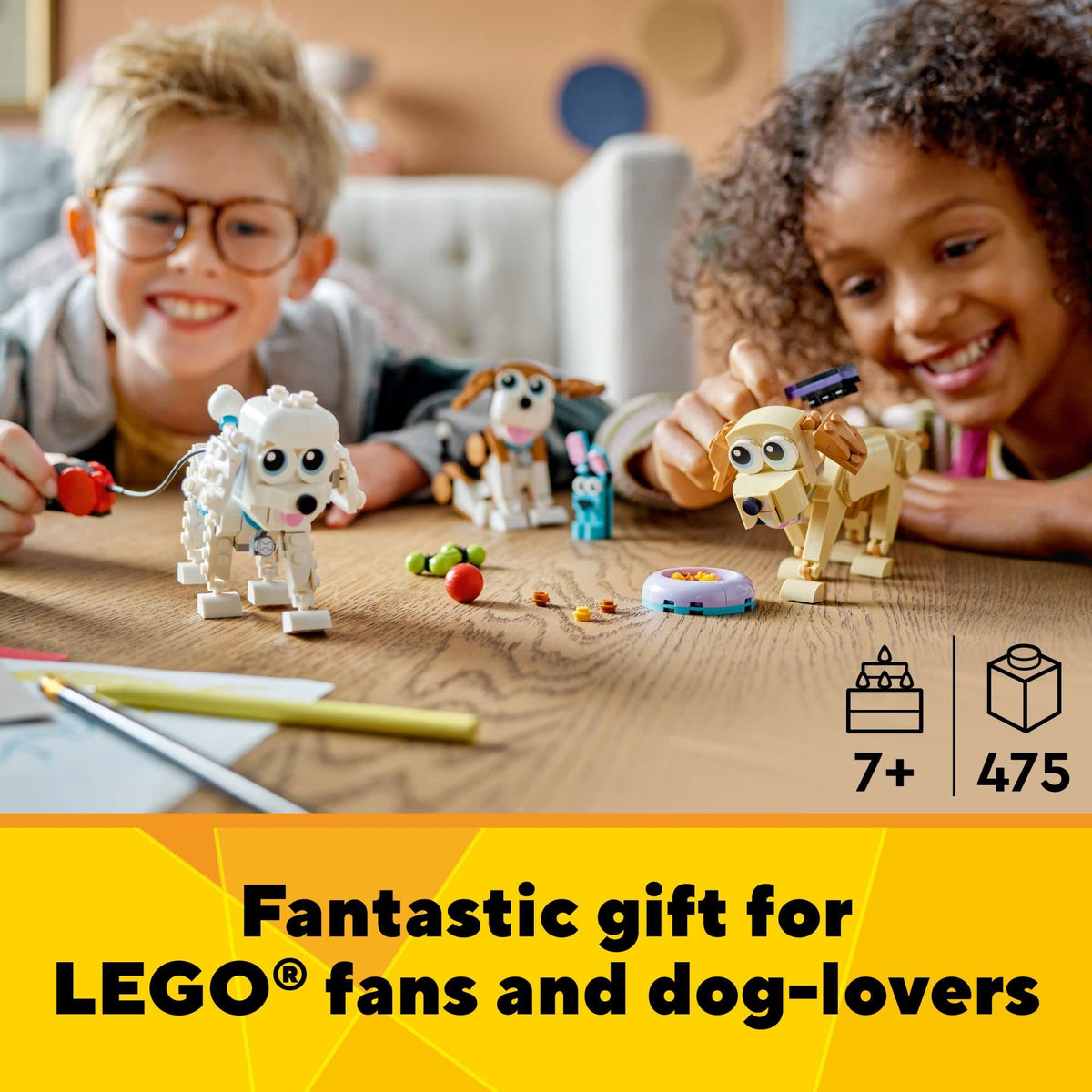 Box with 475 pieces signaling rich build-and-play experience