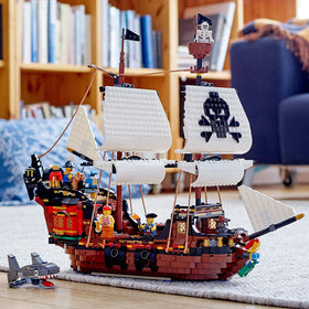 LEGO Creator 3in1 Pirate minifigures bring swashbuckling scenes to life