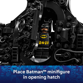 Detachable Batarangs enable action play and dynamic posing.