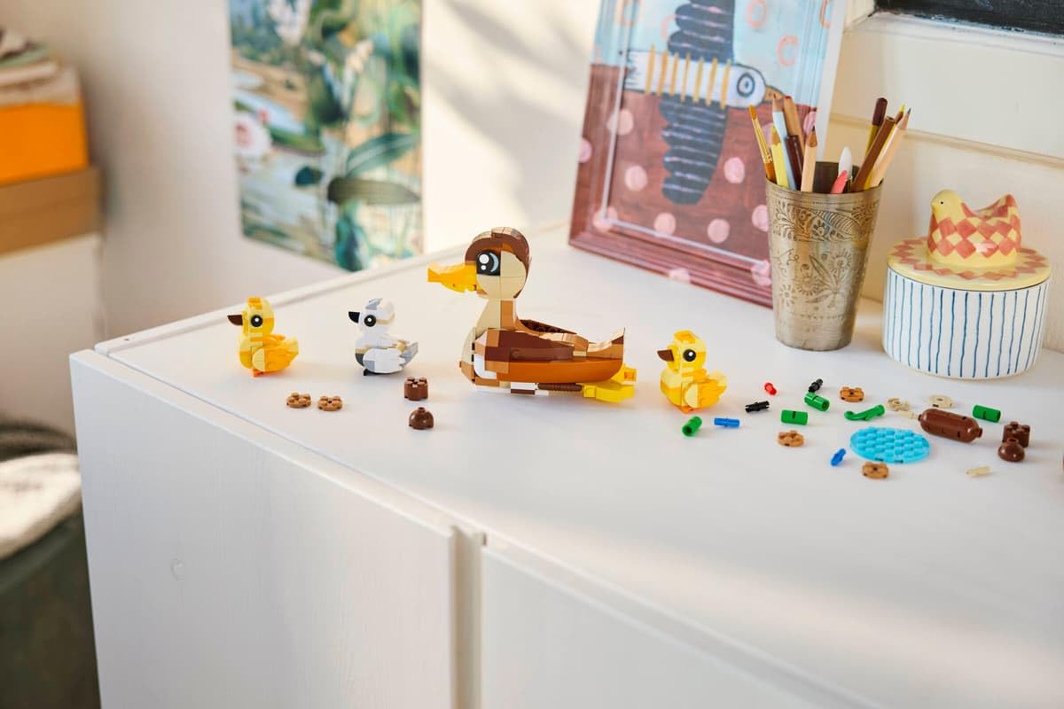 LEGO Duck Family compact display piece for shelves.