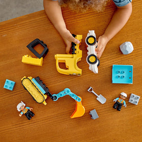 LEGO DUPLO Construction Worker Figures: versatile characters spark pretend-site stories.