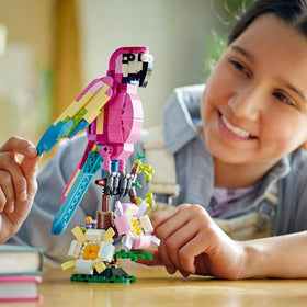 LEGO Creator 31144 Exotic Pink Parrot and sea fish in colorful ocean scene