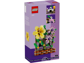LEGO Flower Trellis Display wicker detailing on trellis adds natural texture.