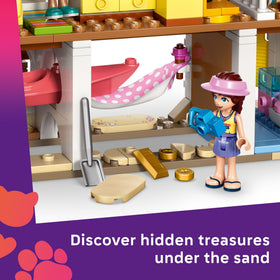 LEGO Friends kayak and hammock setup for outdoor adventure role-play.