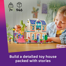 LEGO Friends Liann’s Family House living area for storytelling and play.