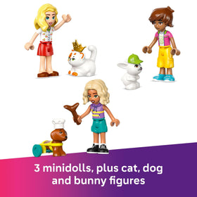LEGO Friends accessories shop counter for creative shopping and role-play.