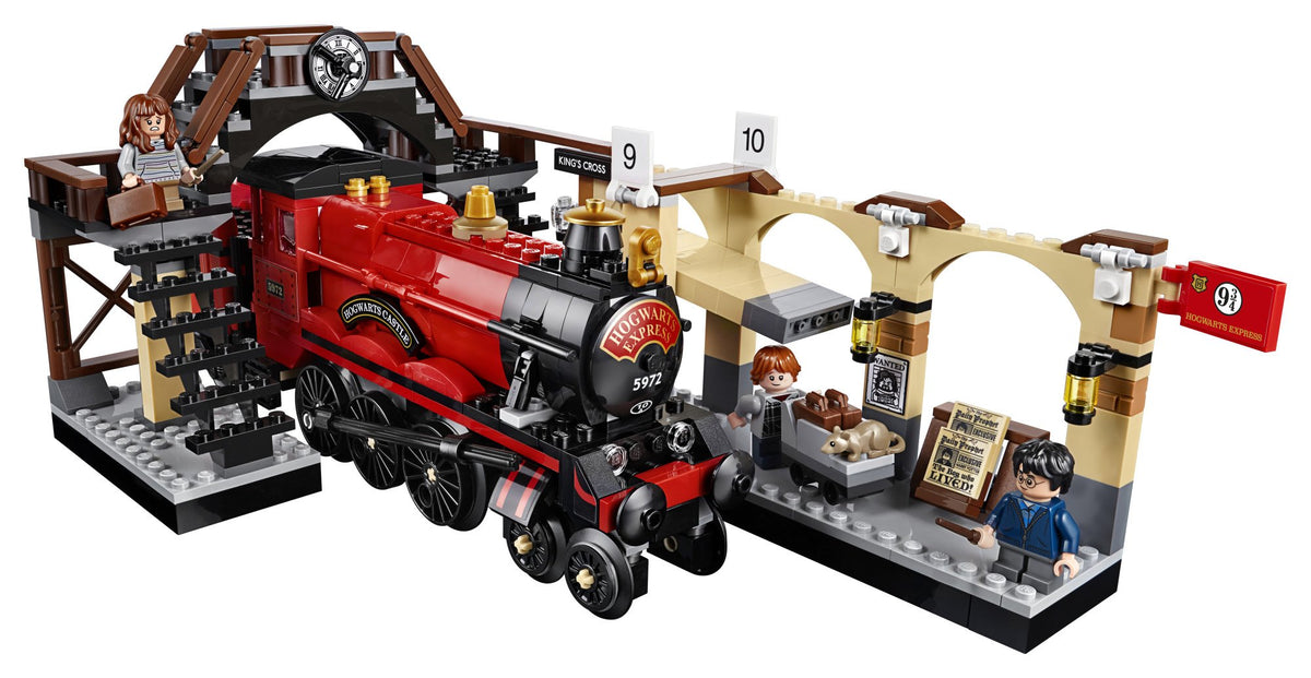 Train carriage with removable panel for easy access and storytelling