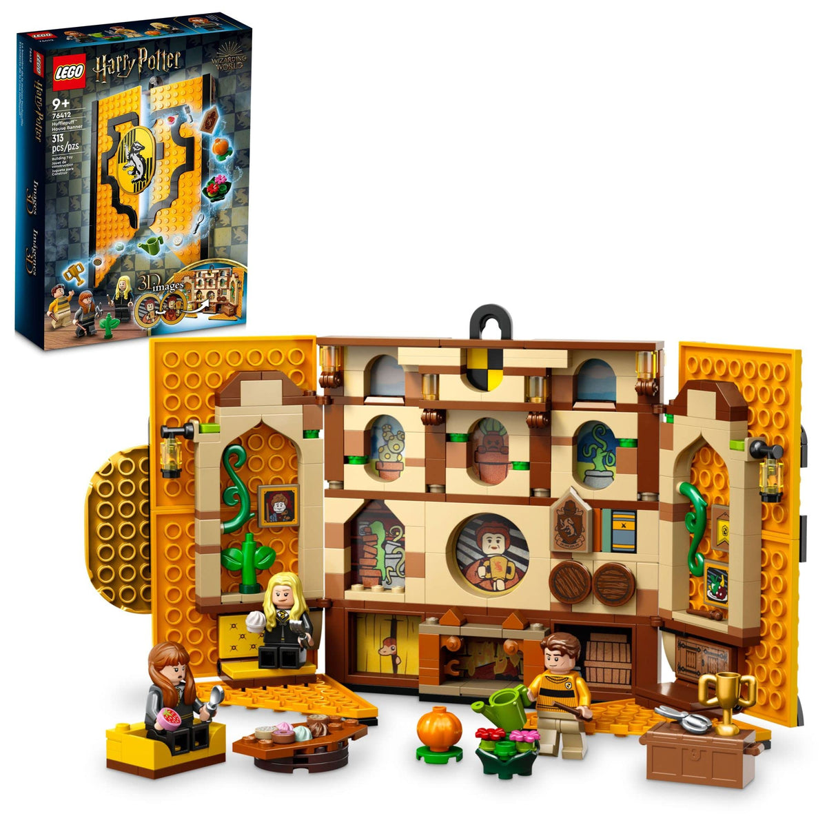 LEGO Harry Potter banner crest display shows Hogwarts house pride for fans and wall decor