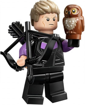 LEGO Hawkeye baseplate and accessories enable quick scene setup.