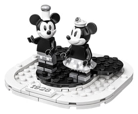 LEGO Ideas 21317 compact model for display on shelf or desk.