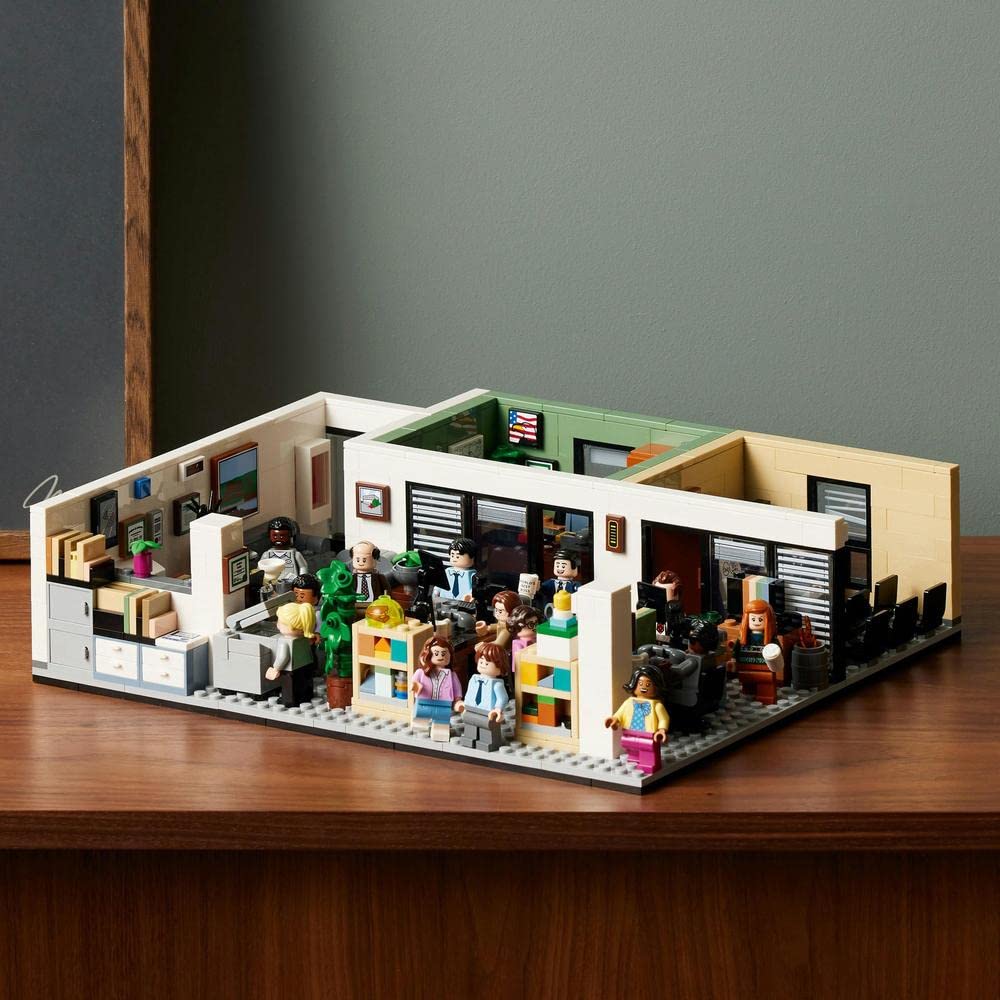 LEGO Ideas The Office 21336 Garbage the cat figure for playful shelf presence