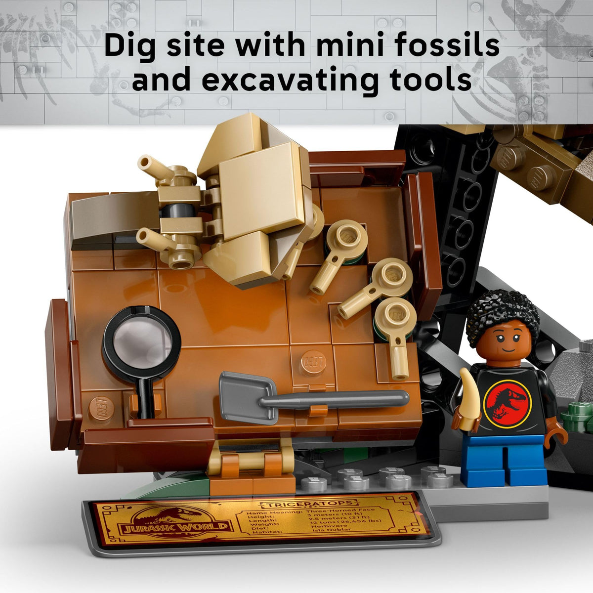 LEGO Jurassic World minifigure paleontologist ready for exploration.