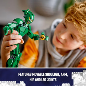 Poseable Green Goblin joints for versatile action poses and storytelling.