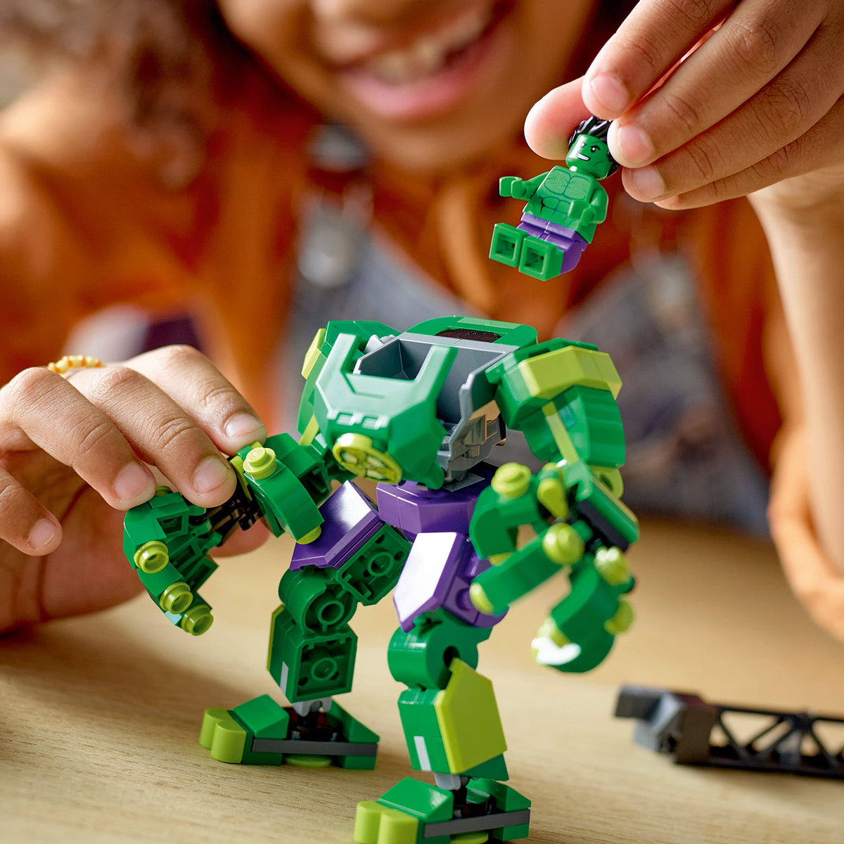 LEGO Marvel Hulk Mech Armor stone pillar for storytelling roles.