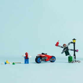 LEGO Marvel Motorcycle Chase streetlight accessory for dynamic chase scenes.