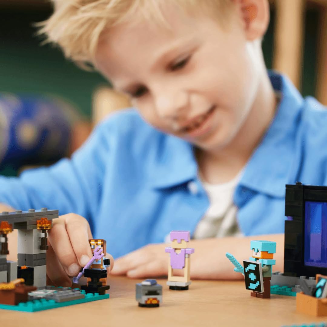LEGO Minecraft Armory minifigures Alex and Armorsmith invite imaginative role-play