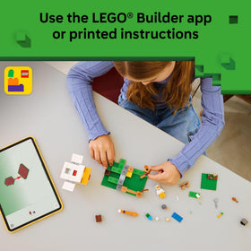LEGO Minecraft Chicken Farm Builder app guiding building in 3D