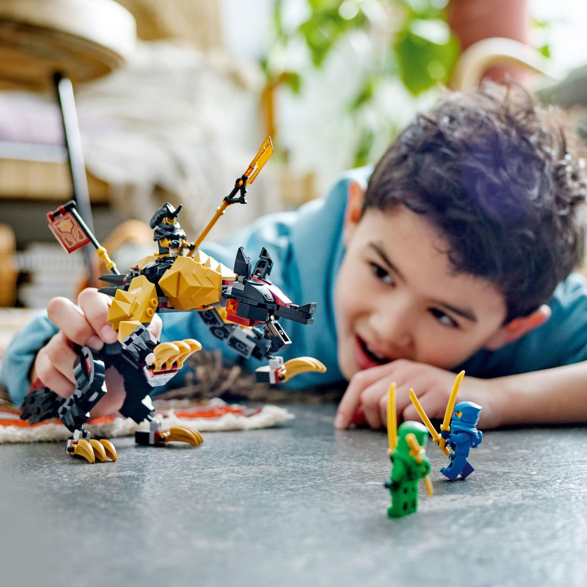 LEGO NINJAGO Imperium Dragon Hunter Hound 71790 — compact, portable set for on-the-go fun