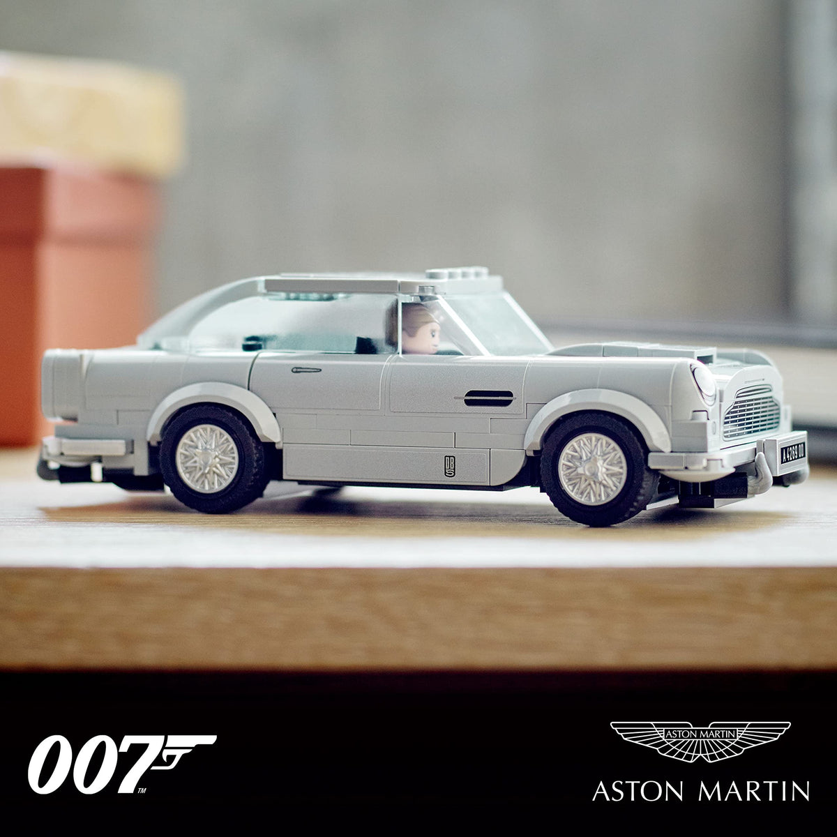 LEGO Speed Champions 007 Aston Martin DB5 rear view shows authentic detailing for fans