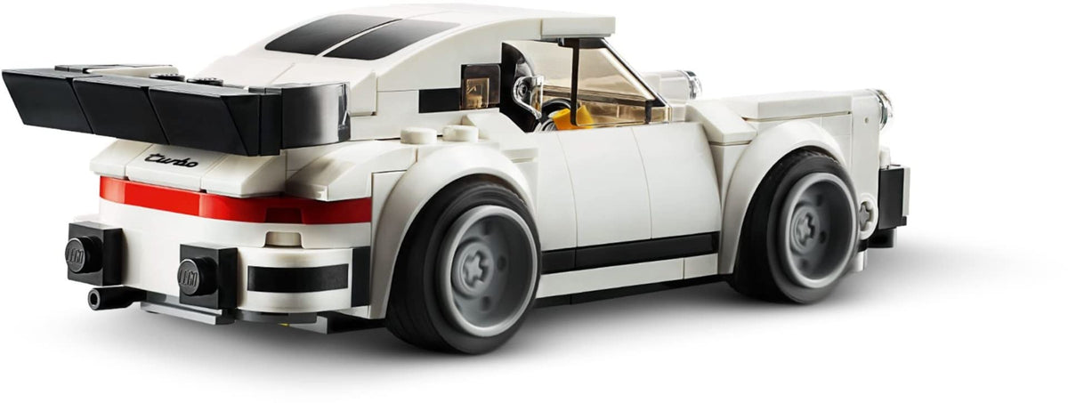 LEGO Speed Champions 75895 compact model size fits shelves and display spaces.