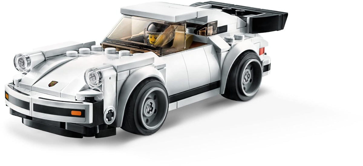 LEGO Speed Champions 75895 racing cone accessories enhance race scenography.