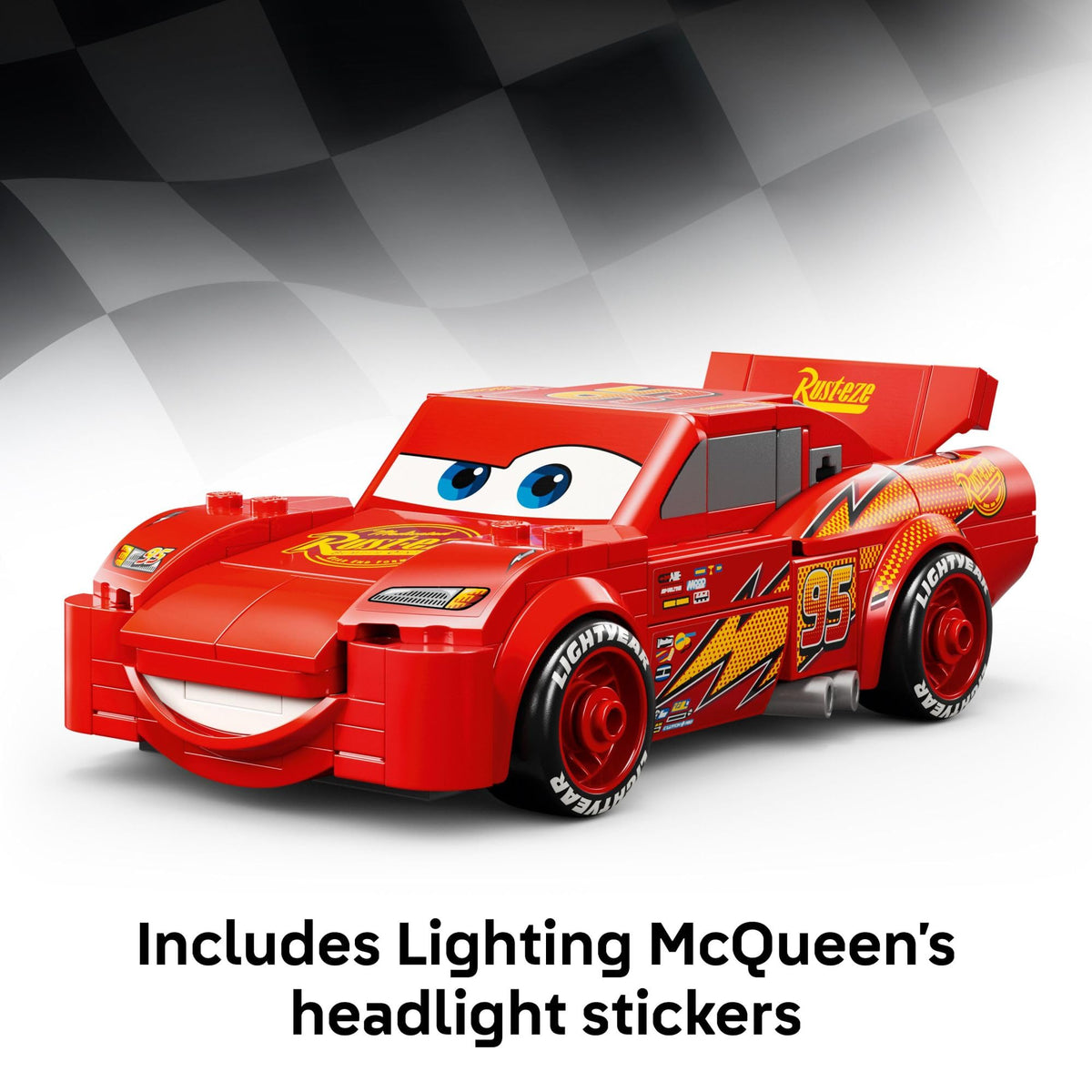 Display scene featuring Lightning McQueen on a shelf or desk.