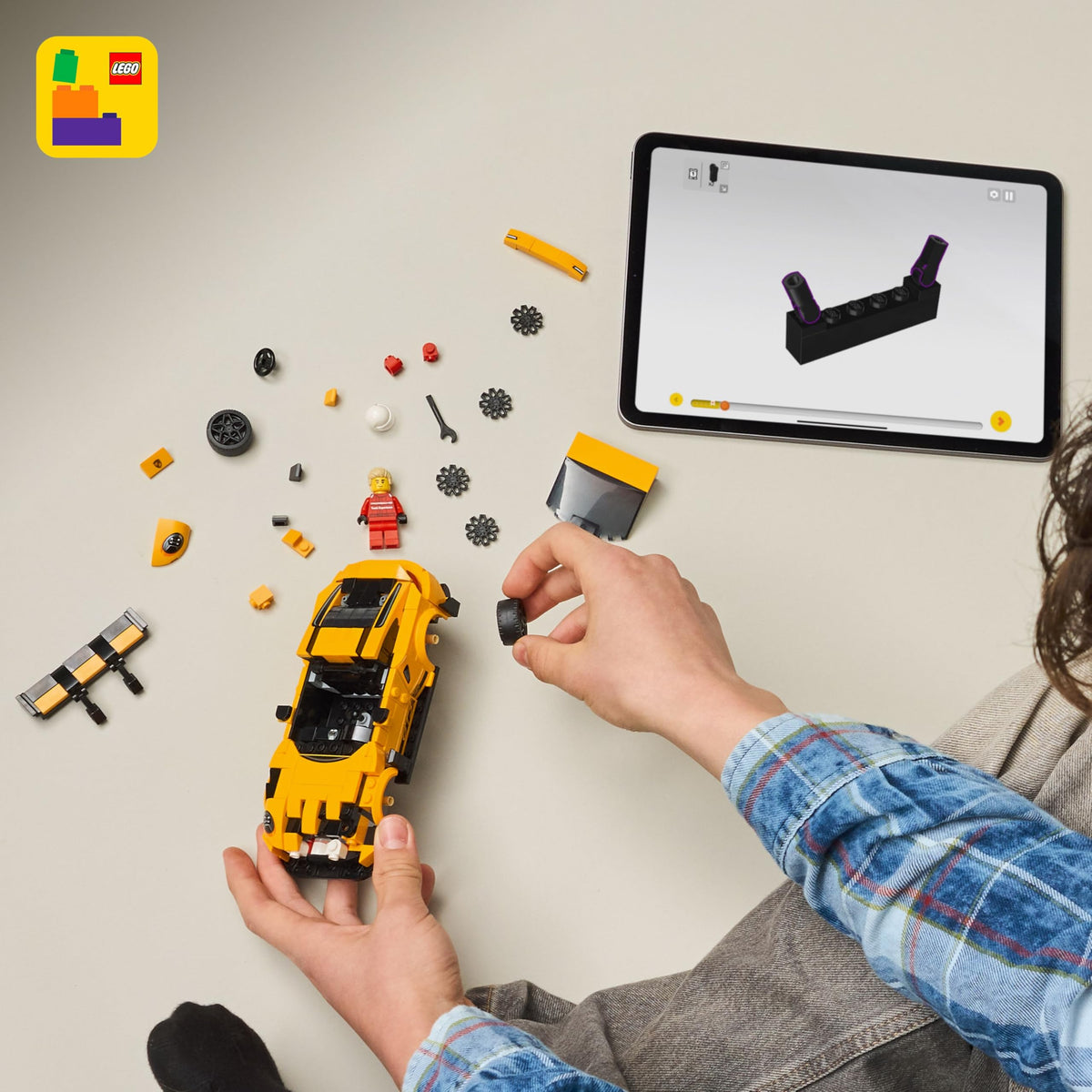 LEGO Speed Champions Porsche 911 GT3 RS display model makes a premium shelf centerpiece.