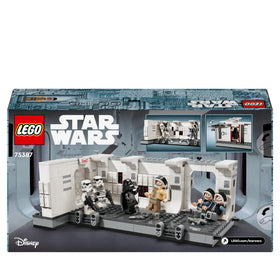 Expandable design allows linking with another 75387 set.