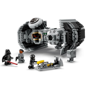 LEGO Darth Vader minifigure included for iconic Star Wars storytelling