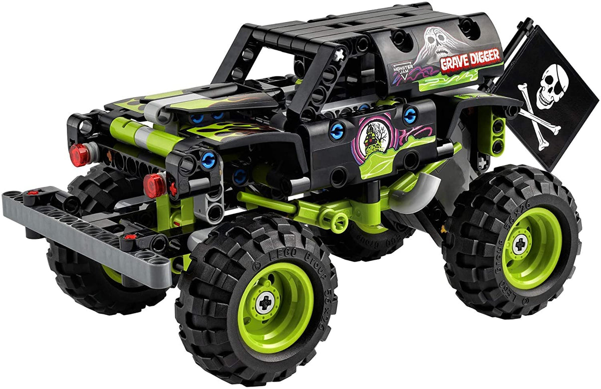 Massive tires on Grave Digger 42118 for authentic monster truck look