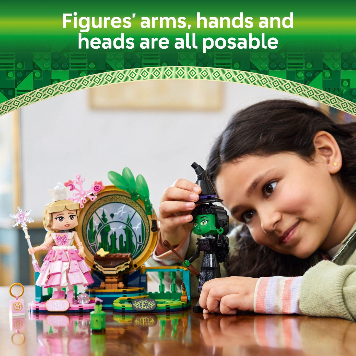 LEGO Wicked crown and purse set adds authentic movie detailing