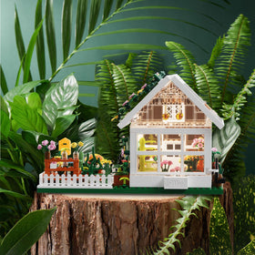 LEGPS YYDS Flower House LED yard and sofa setup inspires cozy pretend spaces