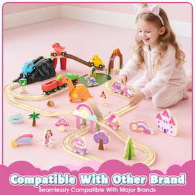 Lehoo Castle track pieces and desserts enable expandable layouts