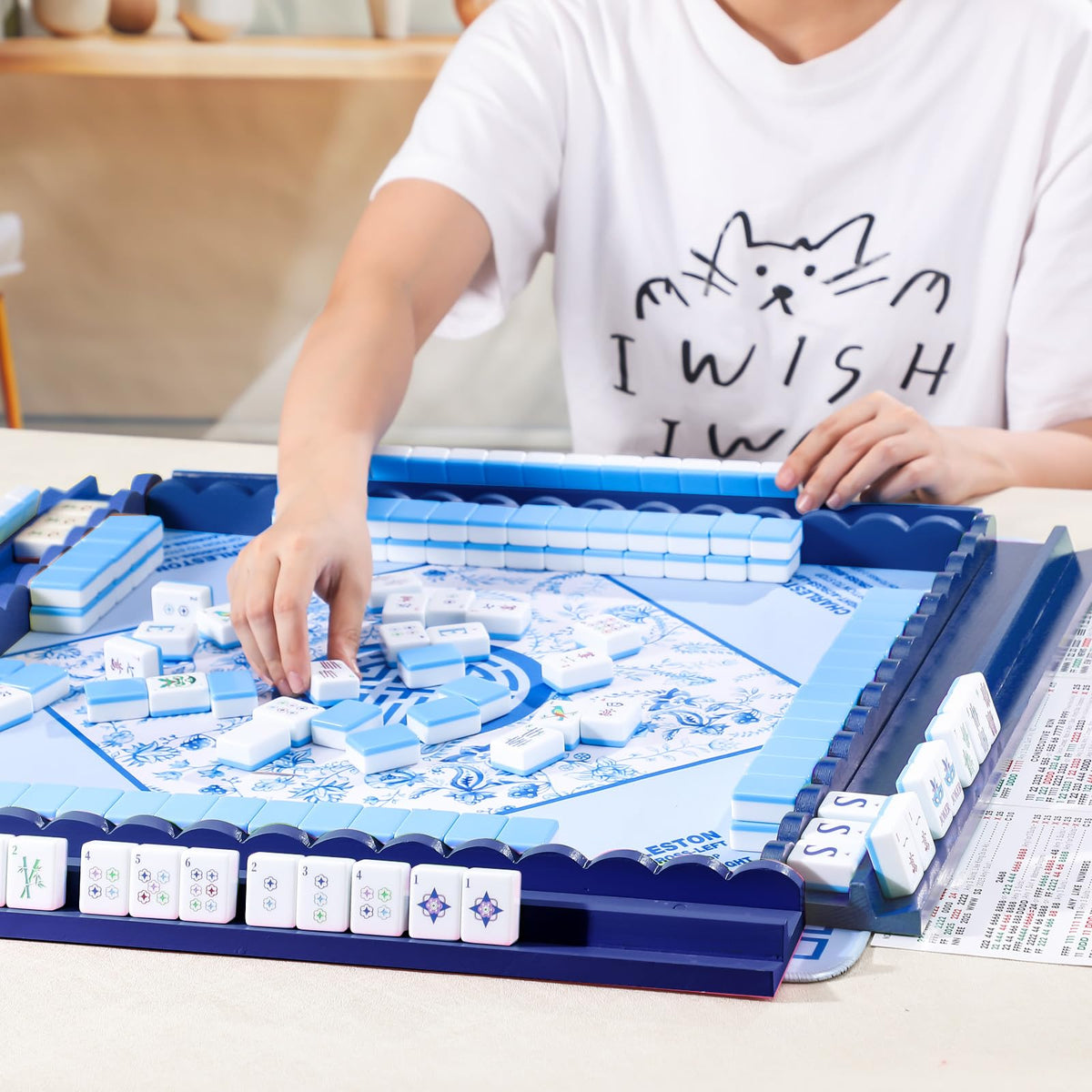 Leinuosen wooden mahjong rack with integrated pushers for Mexican Train